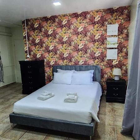 Cozy Studio Apartment Minutes From The Beach 빌렘스타트 외부 사진
